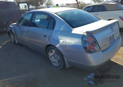 2004 Nissan Altima 2.5 S z USA, uszkodzony, nr VIN 1N4AL11D54C172344
